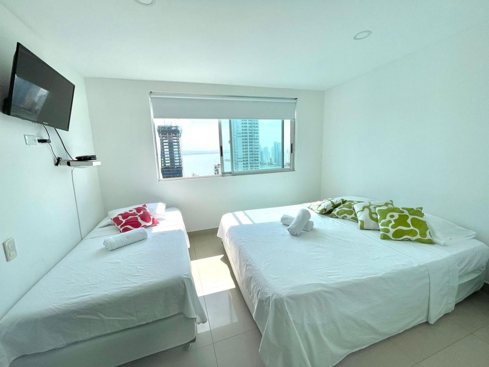 Apartamento Palmetto 2704- Hermosa Vista Al Mar- Cartagena,colombia