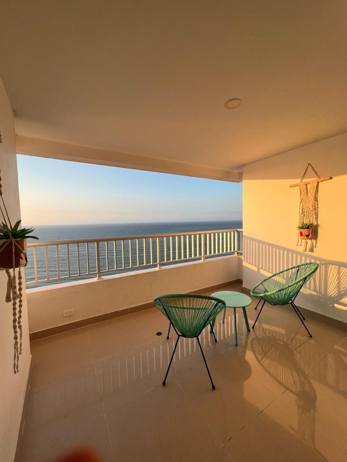 Apartamento Palmetto 2704- Hermosa Vista Al Mar- Cartagena,colombia *